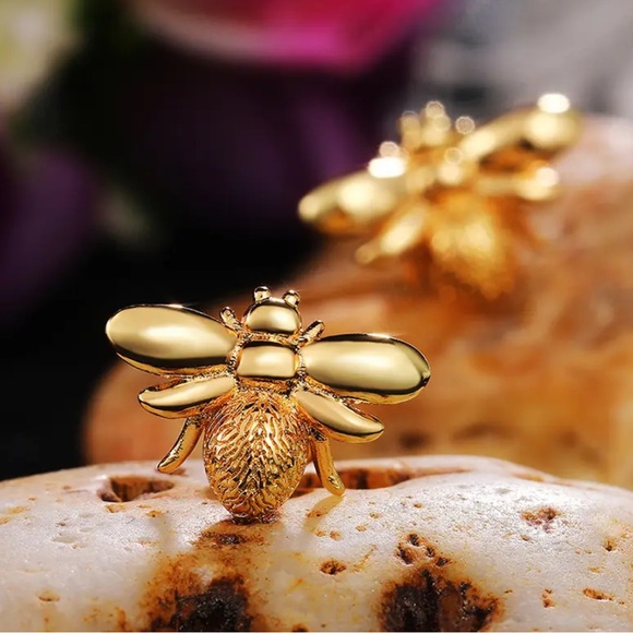 Artisan Made Textured Dainty Bee Earrings - Picture 12 of 12